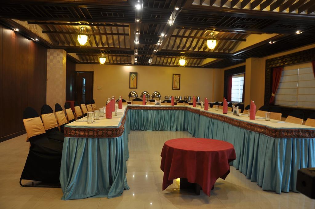 Hotel Grand International Rāipur Exterior foto